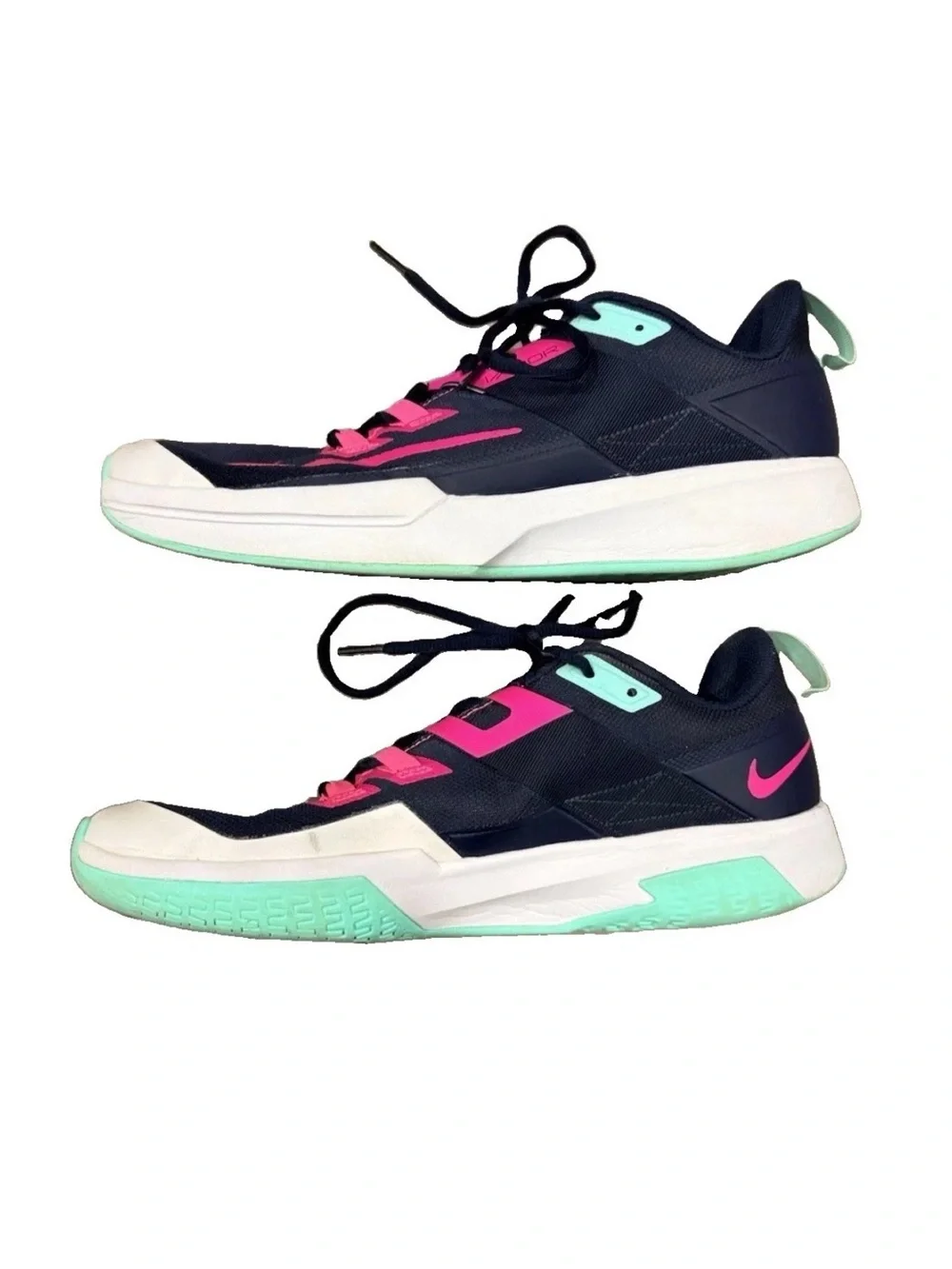 Nike Vapor Lite Men's size 11.5 blue pink white and aqua Men's Hard Court Shoe